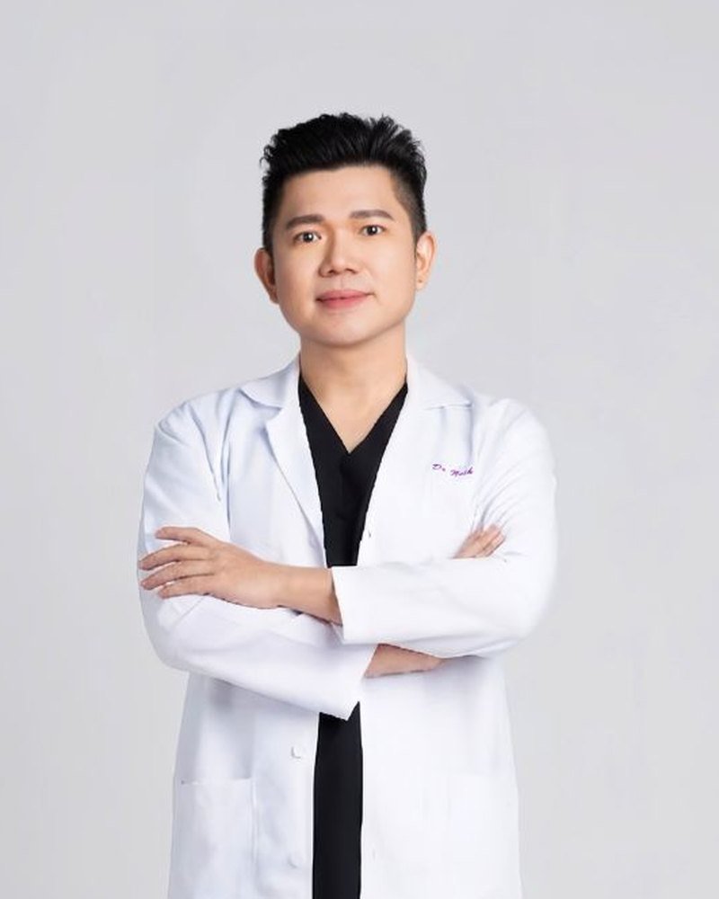 Dr. Neik Hiong Lee — Founder & Lead Aesthetic Physician